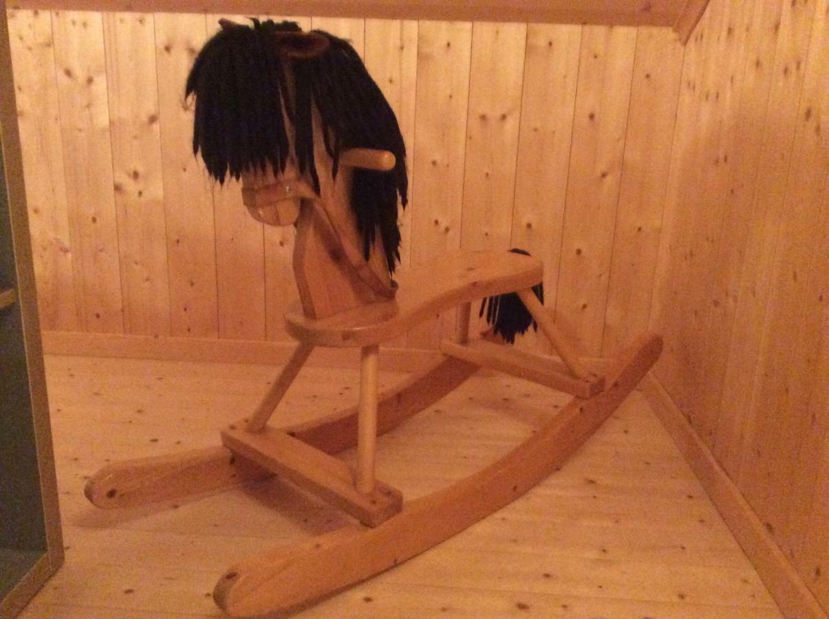 Mysig Och Modern Stuga Pa Snoegard, Naera Havet Och Naturen Lur  Eksteriør bilde